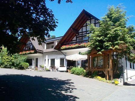 Hotel Landhaus im Grund Lennestadt Exterior foto